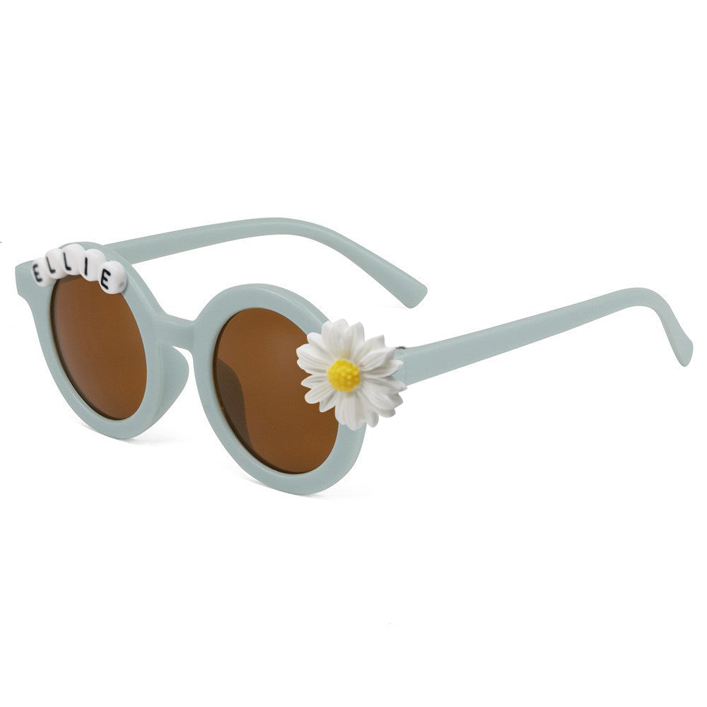 Personalised sunglasses for children and toddlers  AT WWW.PERSONALISEDANDPRETTY.COM 